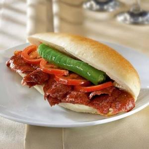 Yarım Ekmek Arası Izgara Sucuk
