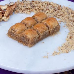 Cevizli Özel Baklava (1 kg.)