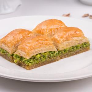 Kuru Baklava (1 kg.)