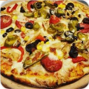 Orta Boy Bol Bol Acılı Pizza