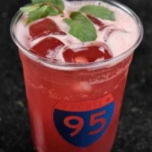 Strawberry Virgin Mojito (14 Oz.)