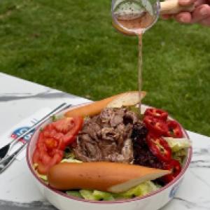 Antrikot Salata