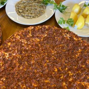 ACILI URFA LAHMACUN