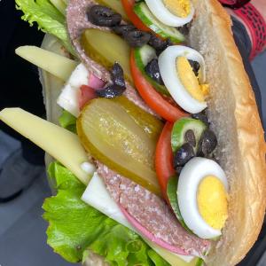 Full Karışık Sandviç