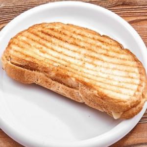 Kaşarlı tost