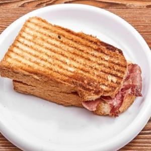 Full karışık tost 